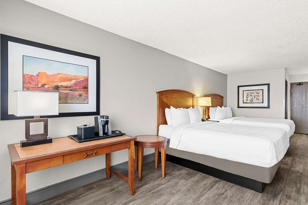 Best Western Plus at Lake Powell Image