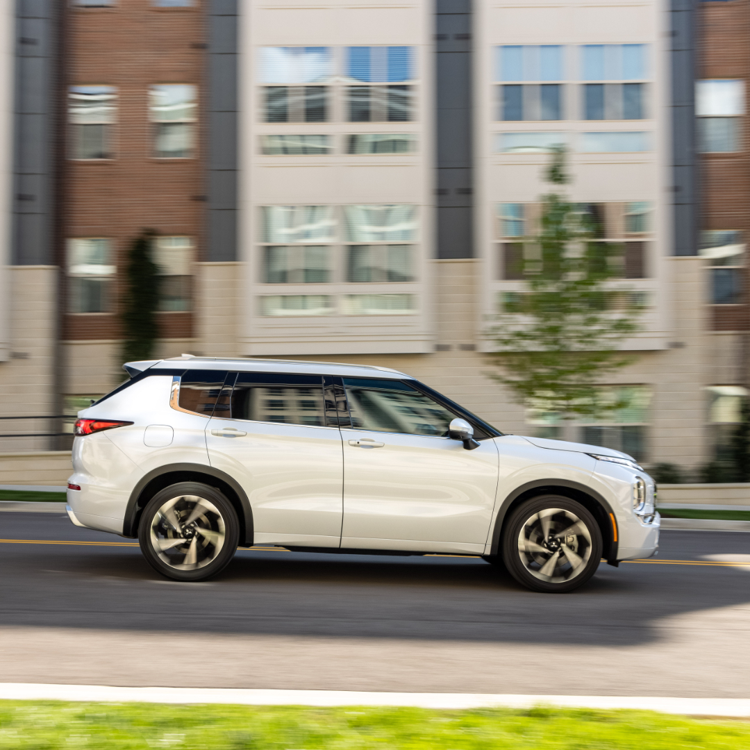 Fresno Mitsubishi Image