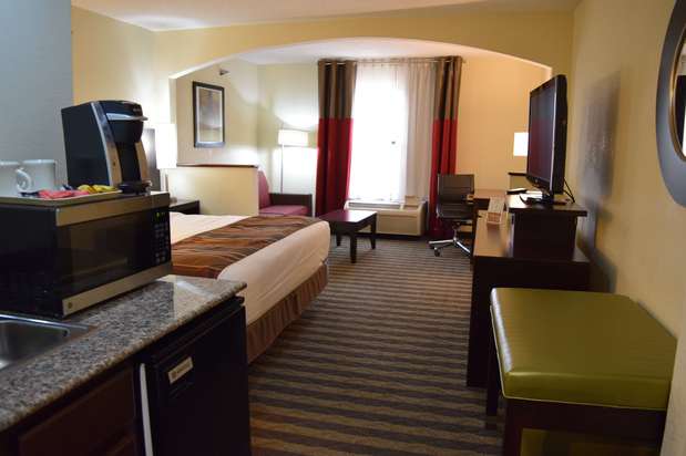 Images Best Western Suites Near Opryland