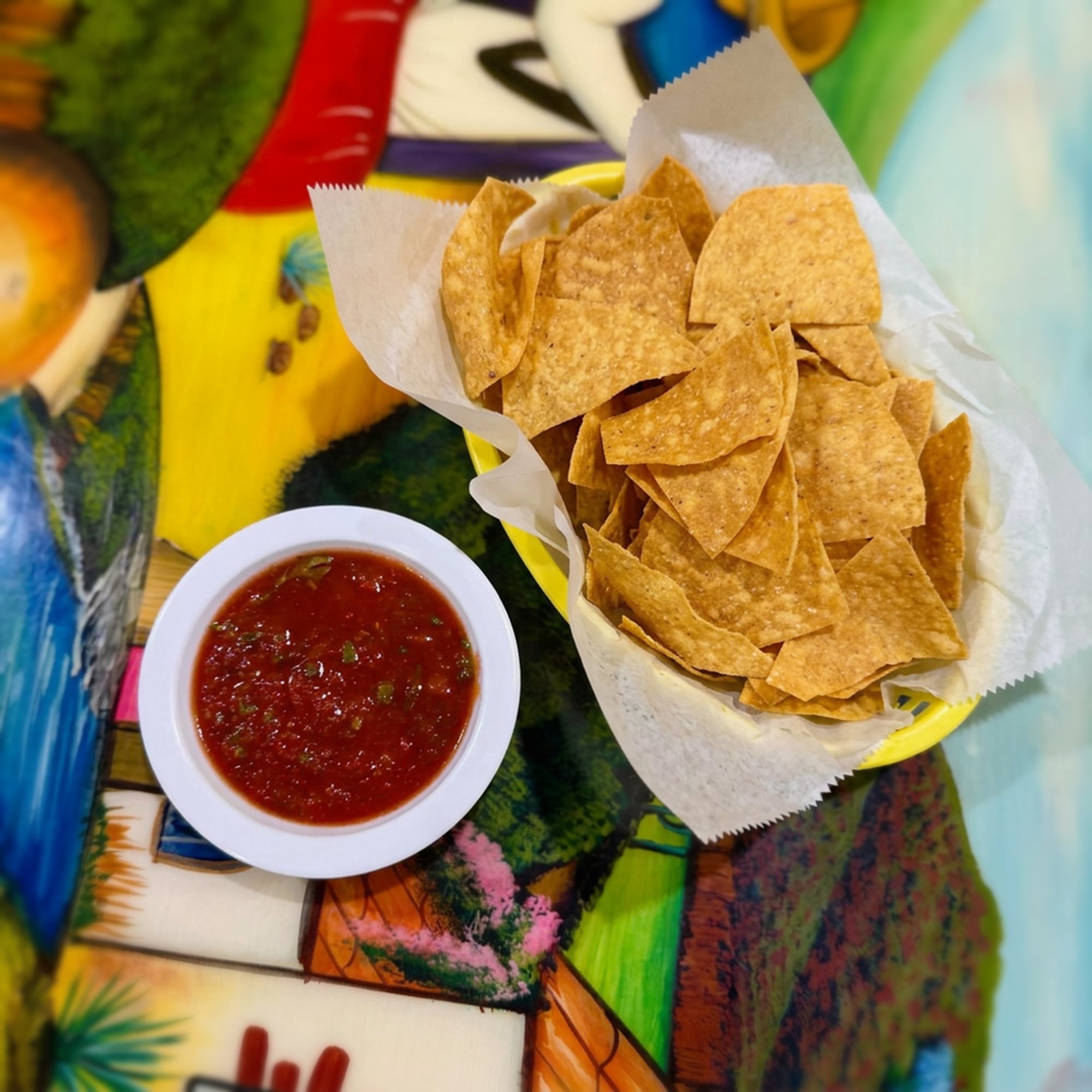 Home made salsa for chips 6oz