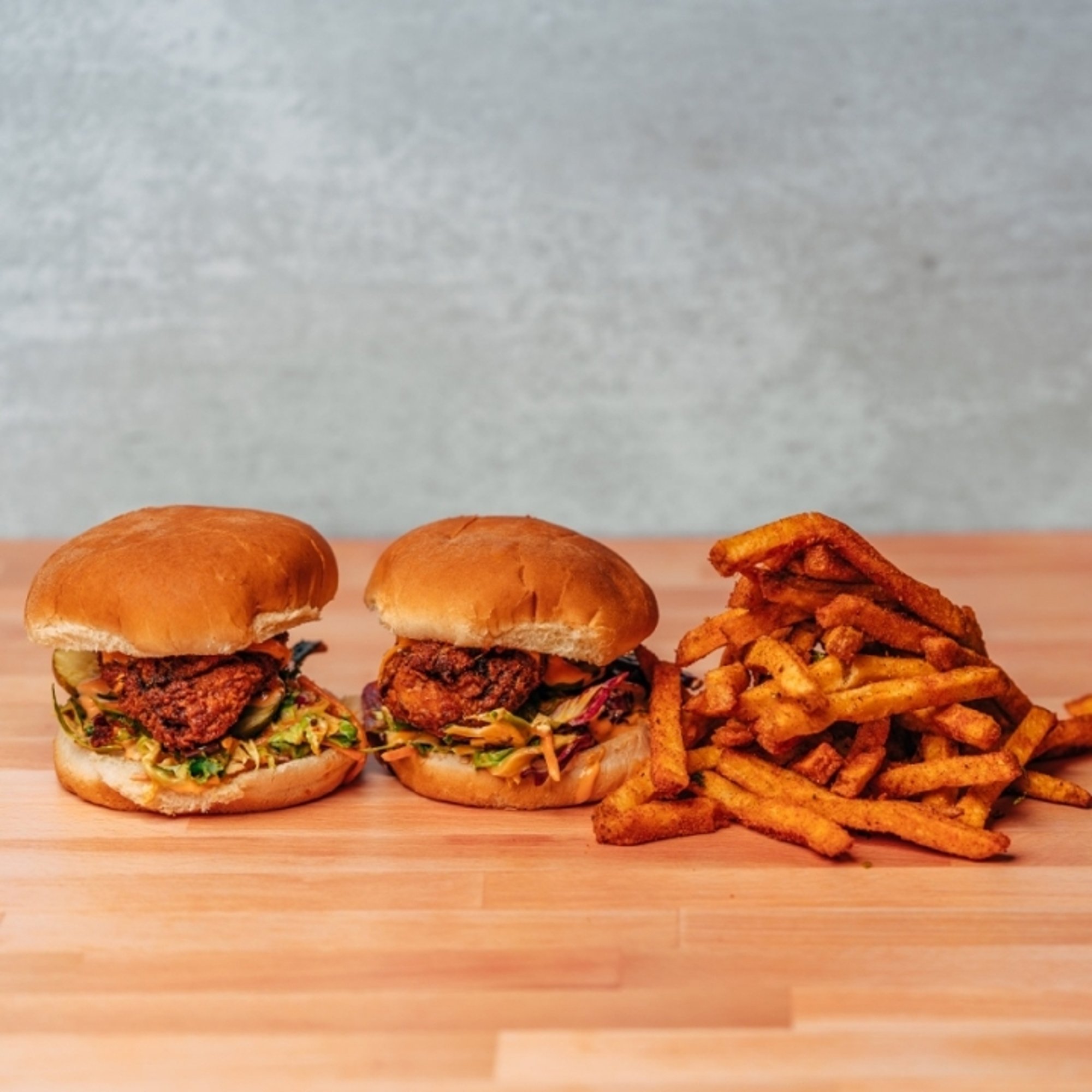 Mu's #3 - 2 Sliders W/ Fries