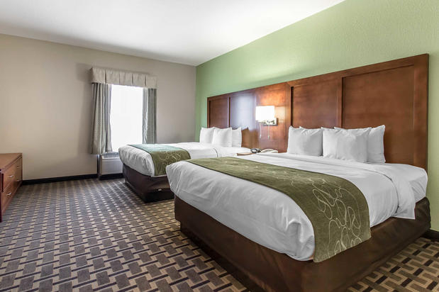 Images Comfort Suites