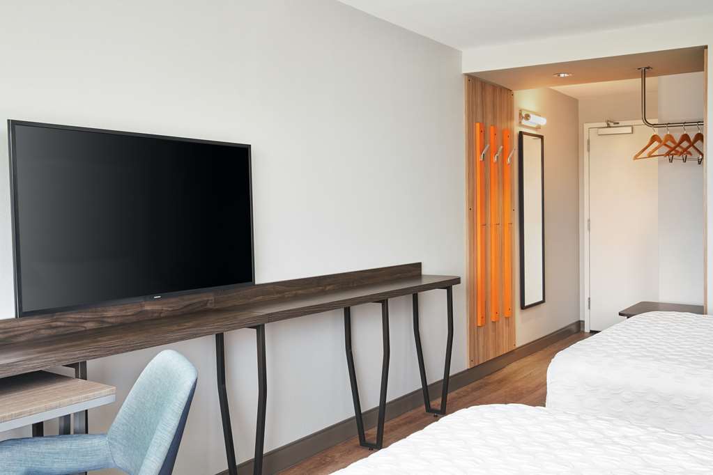 Tru by Hilton Ft. Lauderdale Airport Image