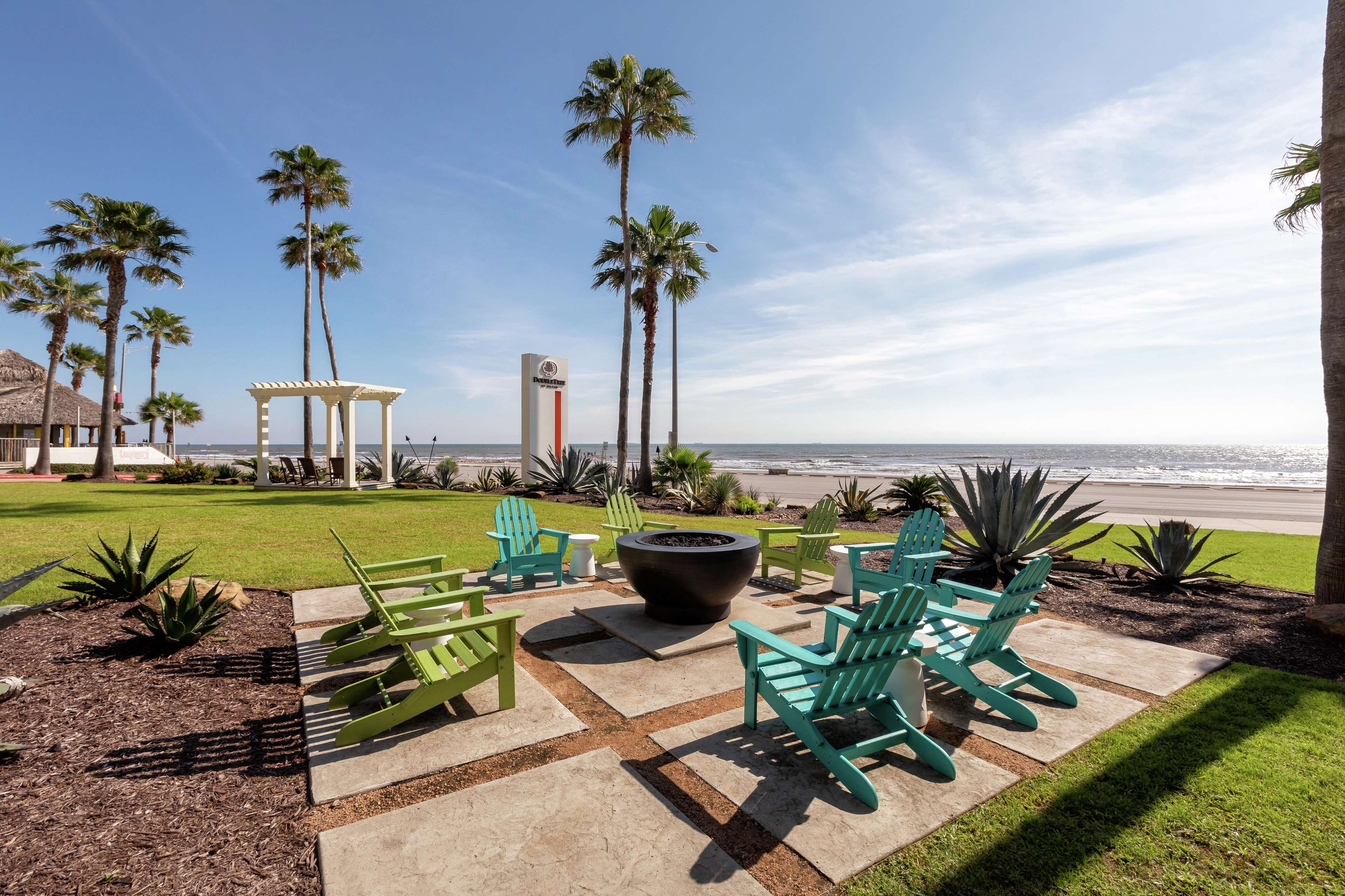 DoubleTree by Hilton Hotel Galveston Beach Photo