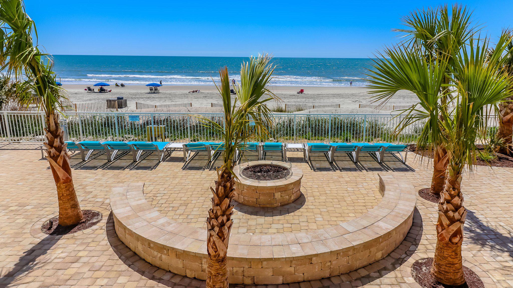 Holiday Inn Oceanfront @ Surfside Beach Photo