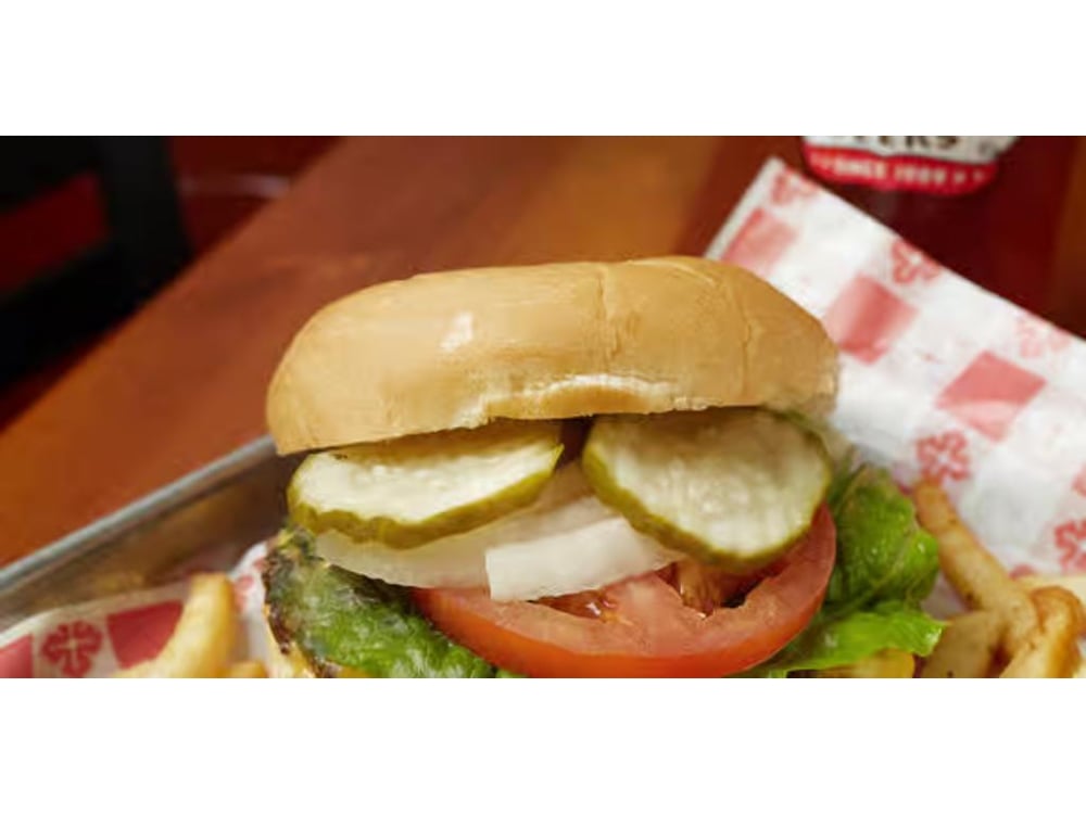 1/2 LB Burger w/Fries