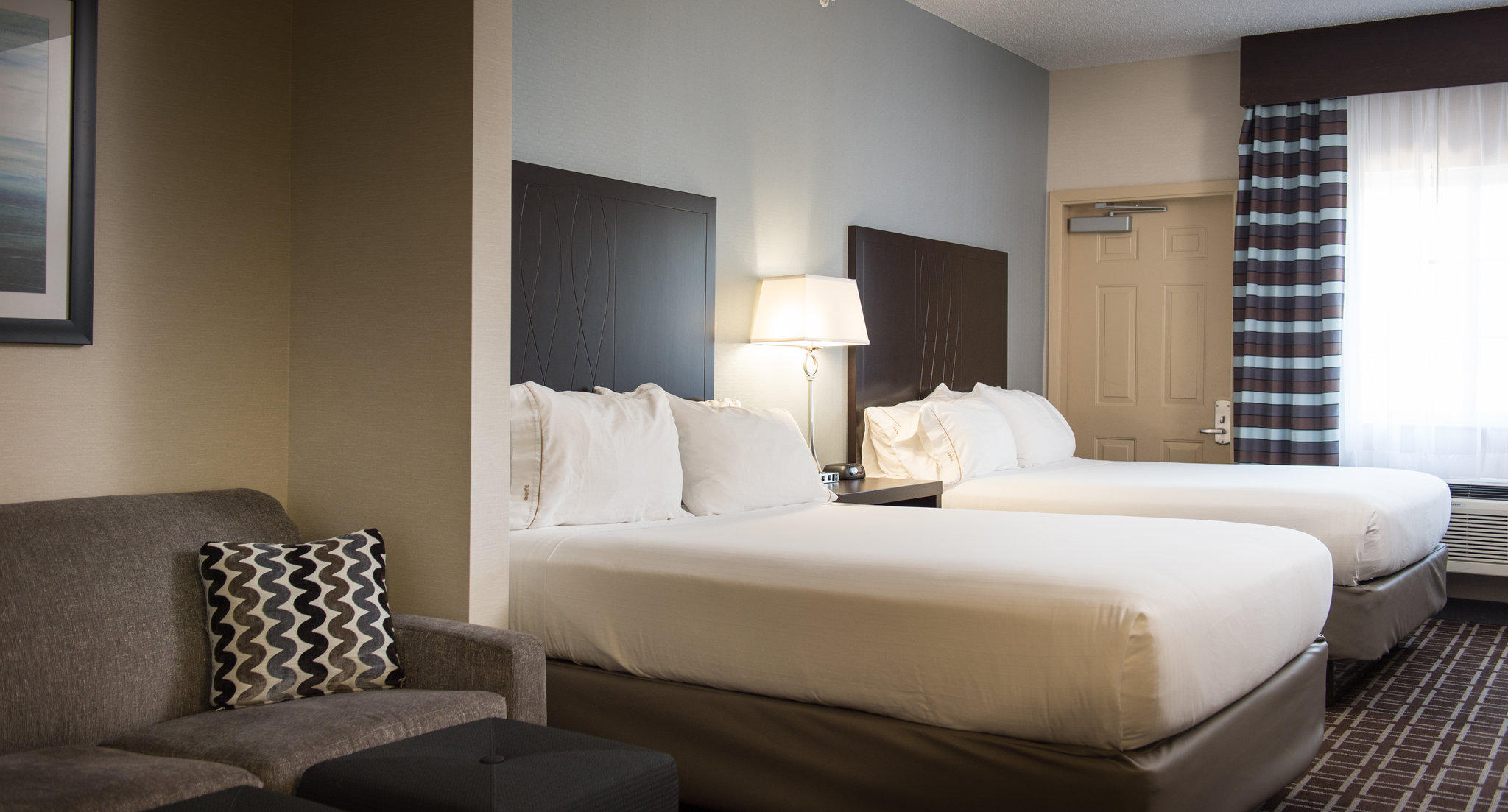 Holiday Inn Express Le Claire Riverfront-Davenport Photo