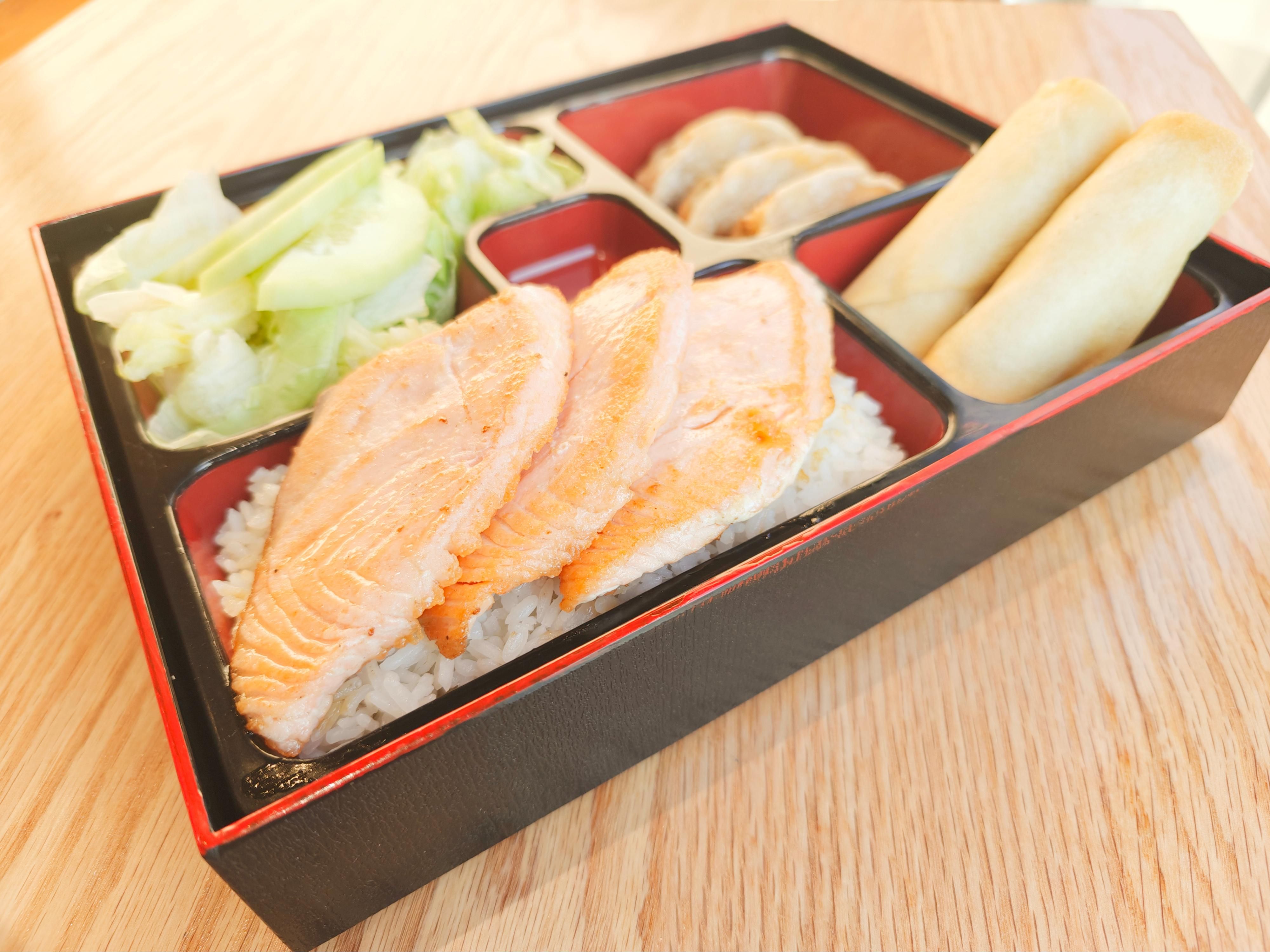 Salmon Bento #4