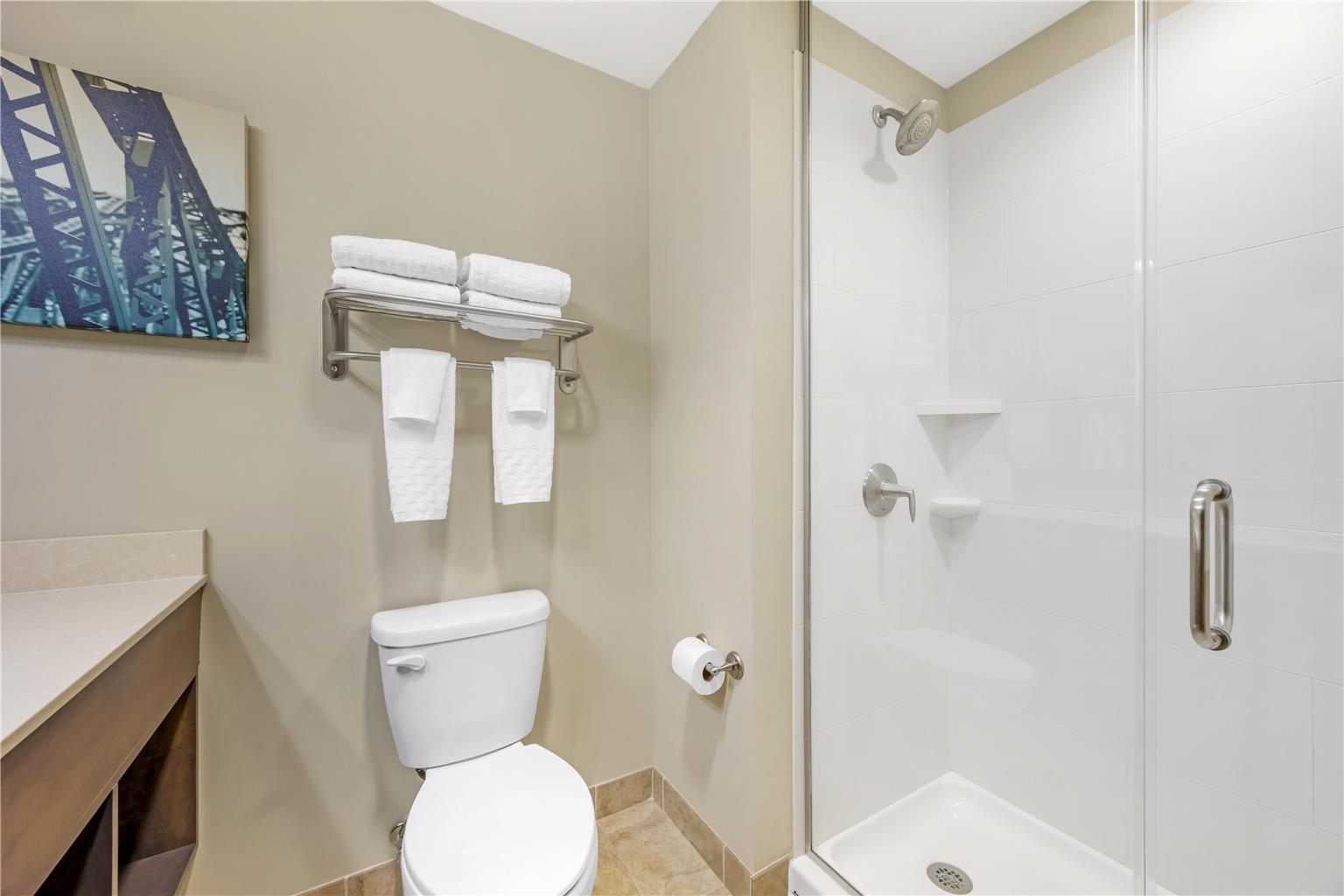 Best Western Plus Centralia Hotel & Suites Image