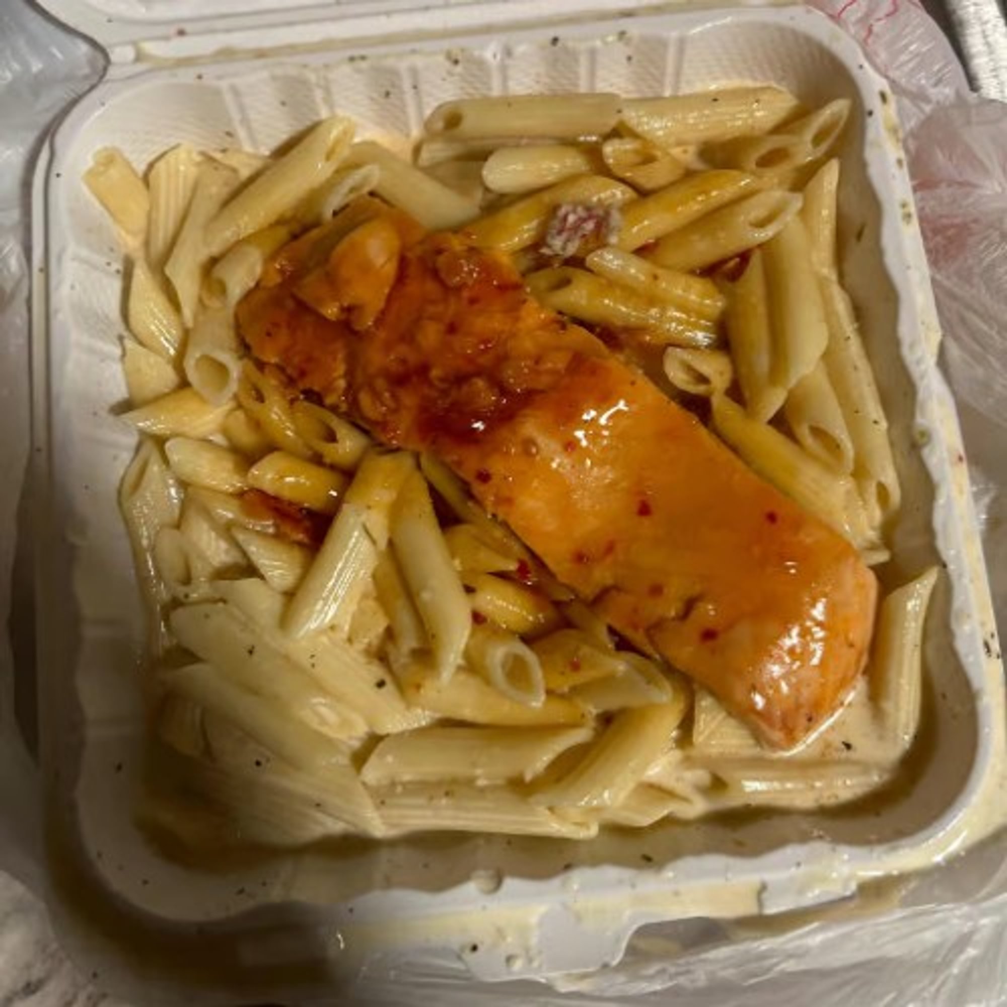 Sweet Chilli Salmon Pasta