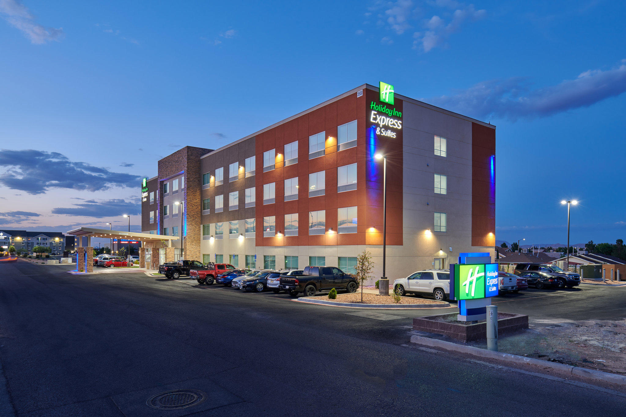 Holiday Inn Express & Suites El Paso East-Loop 375 Photo