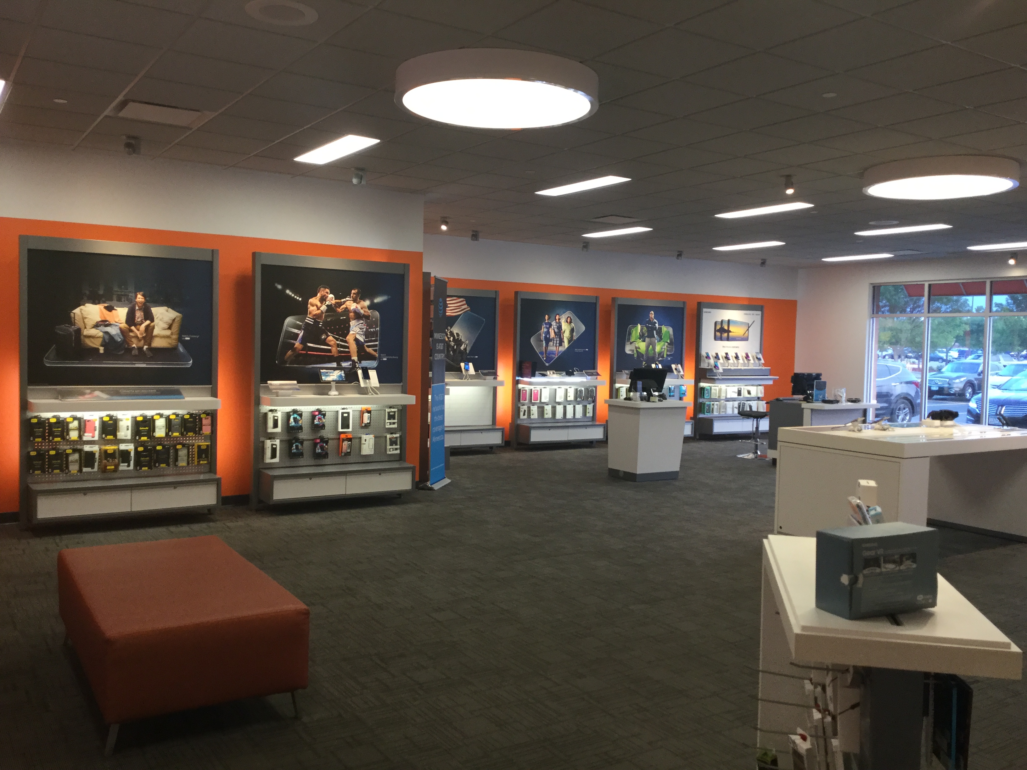 AT&T Store Photo