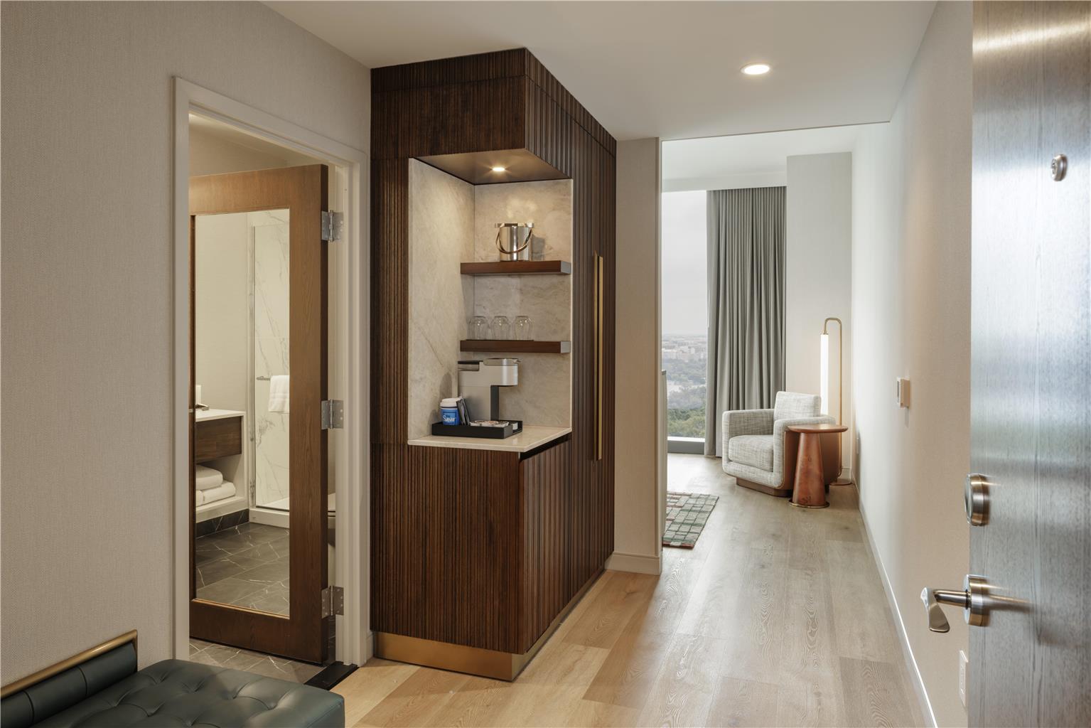 Hilton Arlington Rosslyn The Key Image