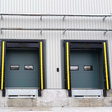 SECTIONAL DOORS