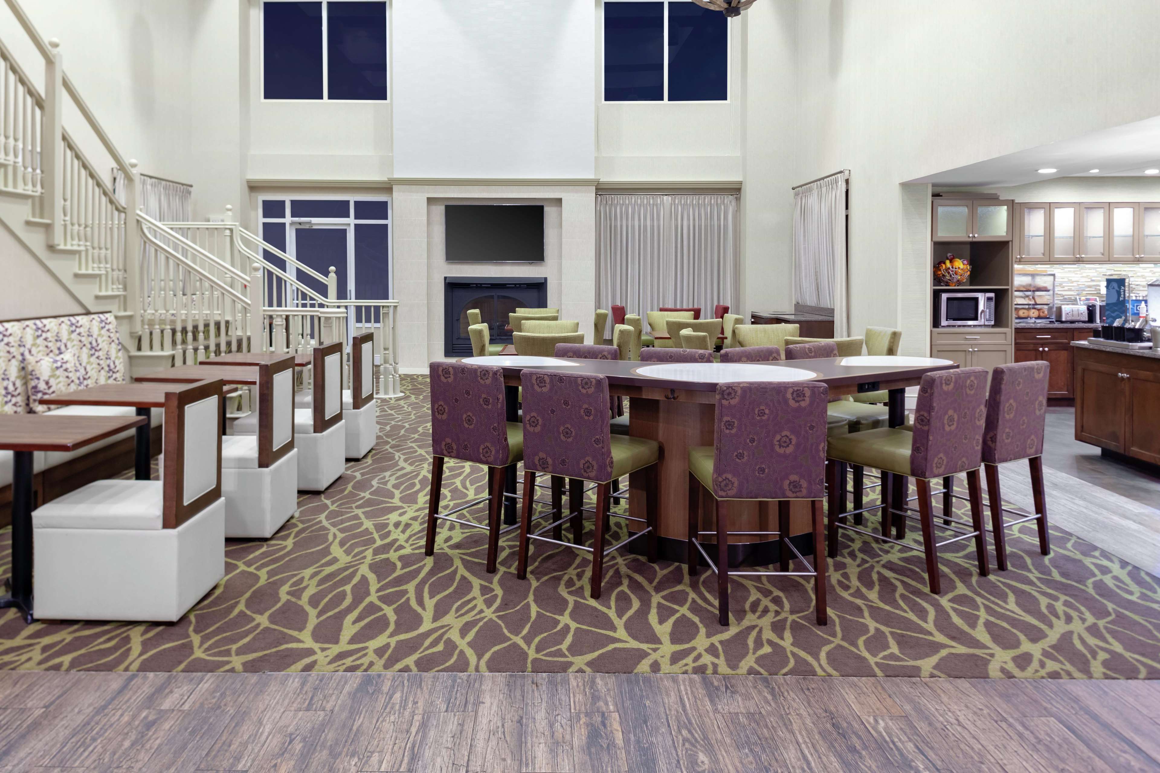 Homewood Suites by Hilton Tallahassee Photo