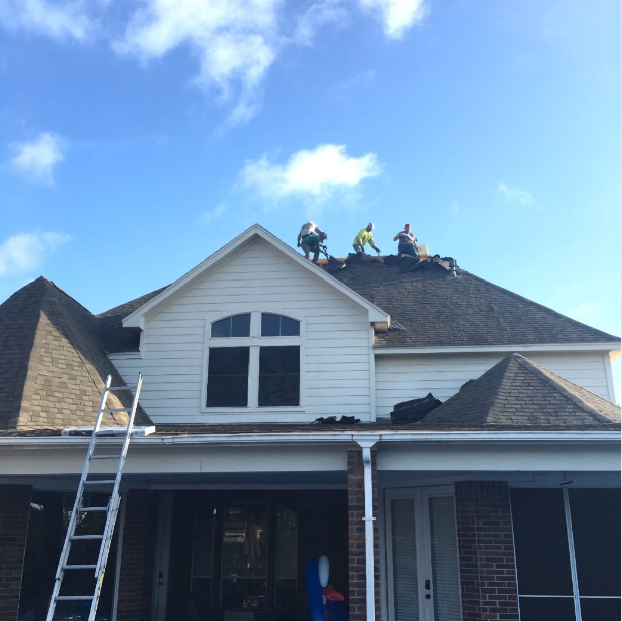 Houston Roofing & Construction Photo