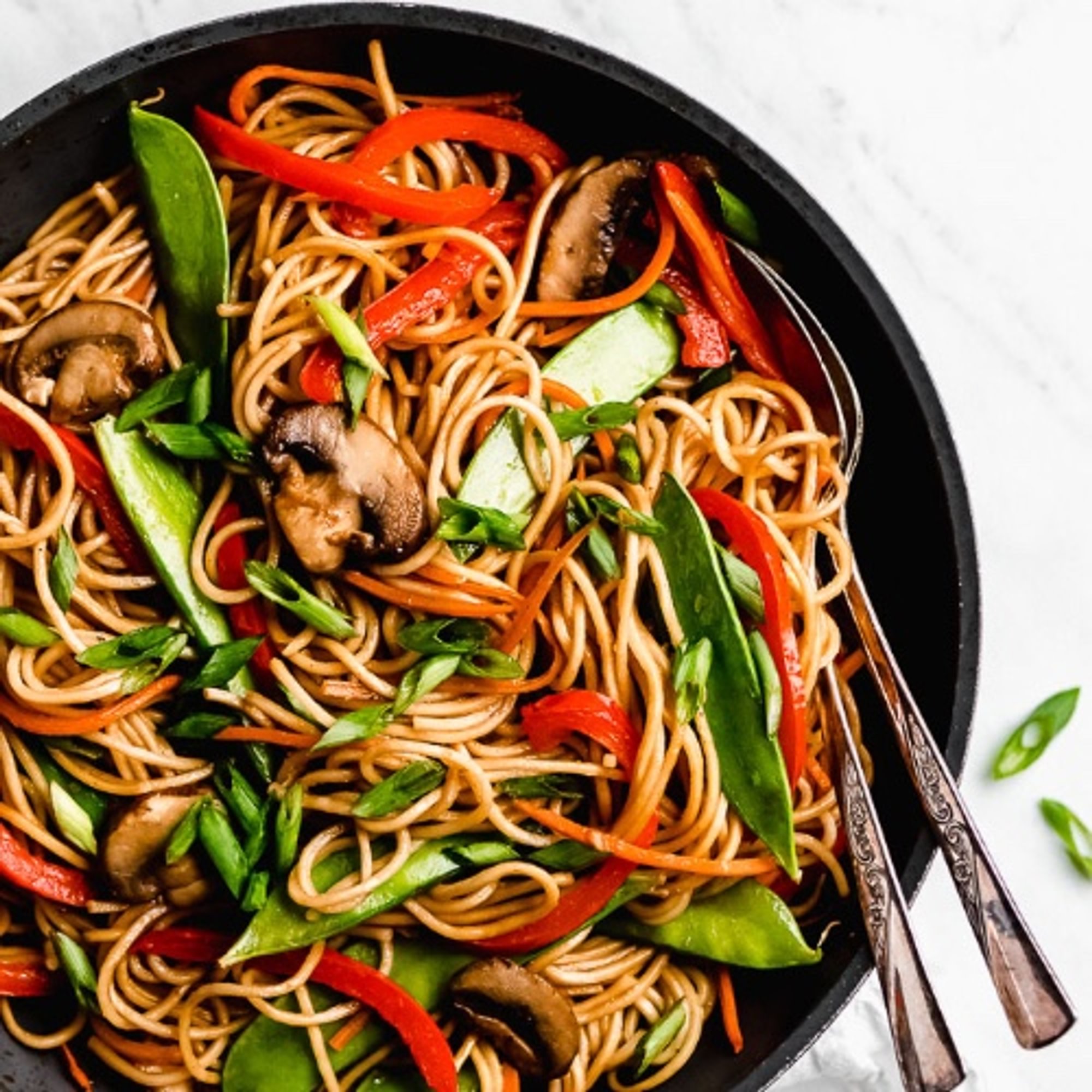 L03. Vegetable Lo Mein or Spaghetti Lo Mein 🥜