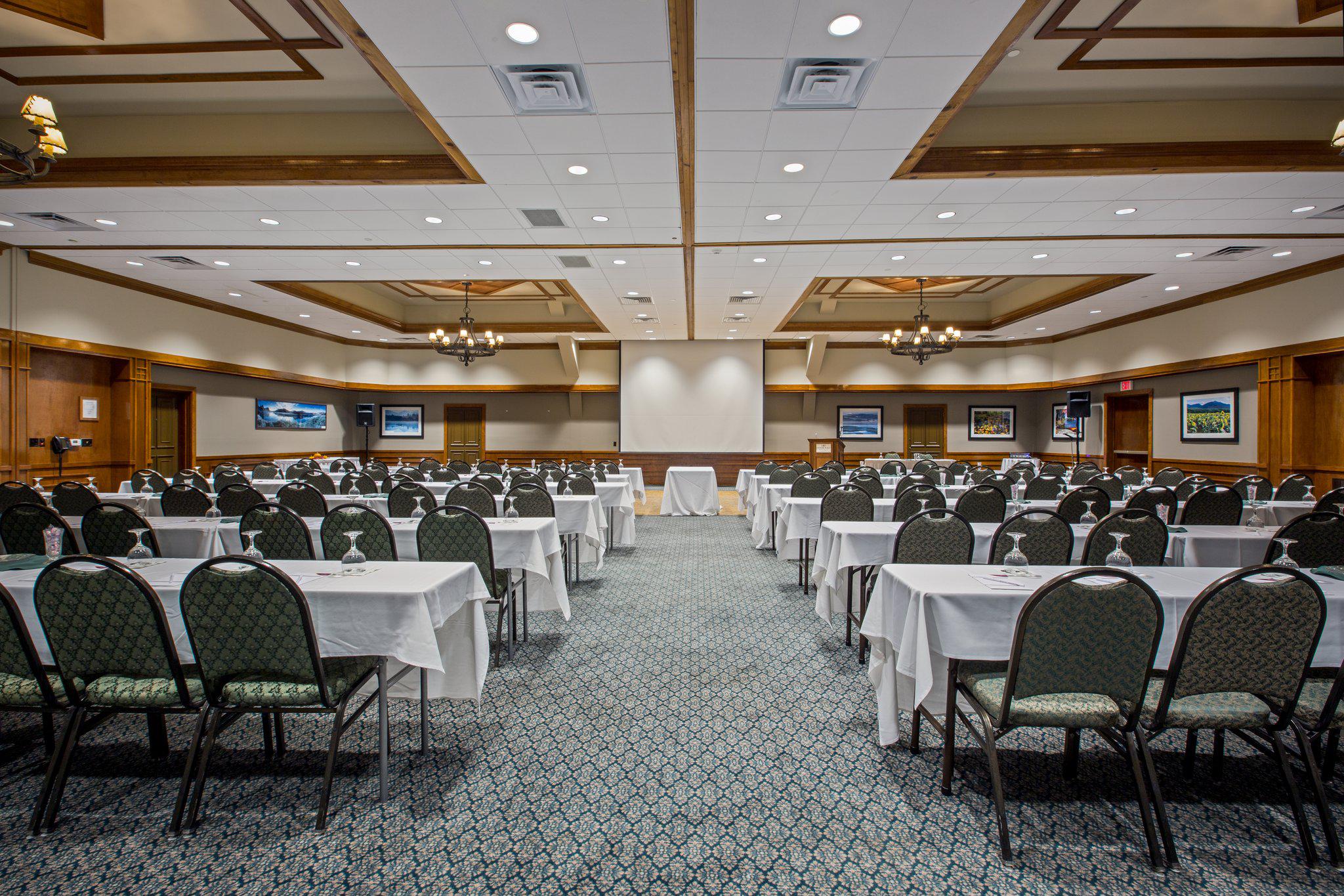 Crowne Plaza Lake Placid by IHG Image