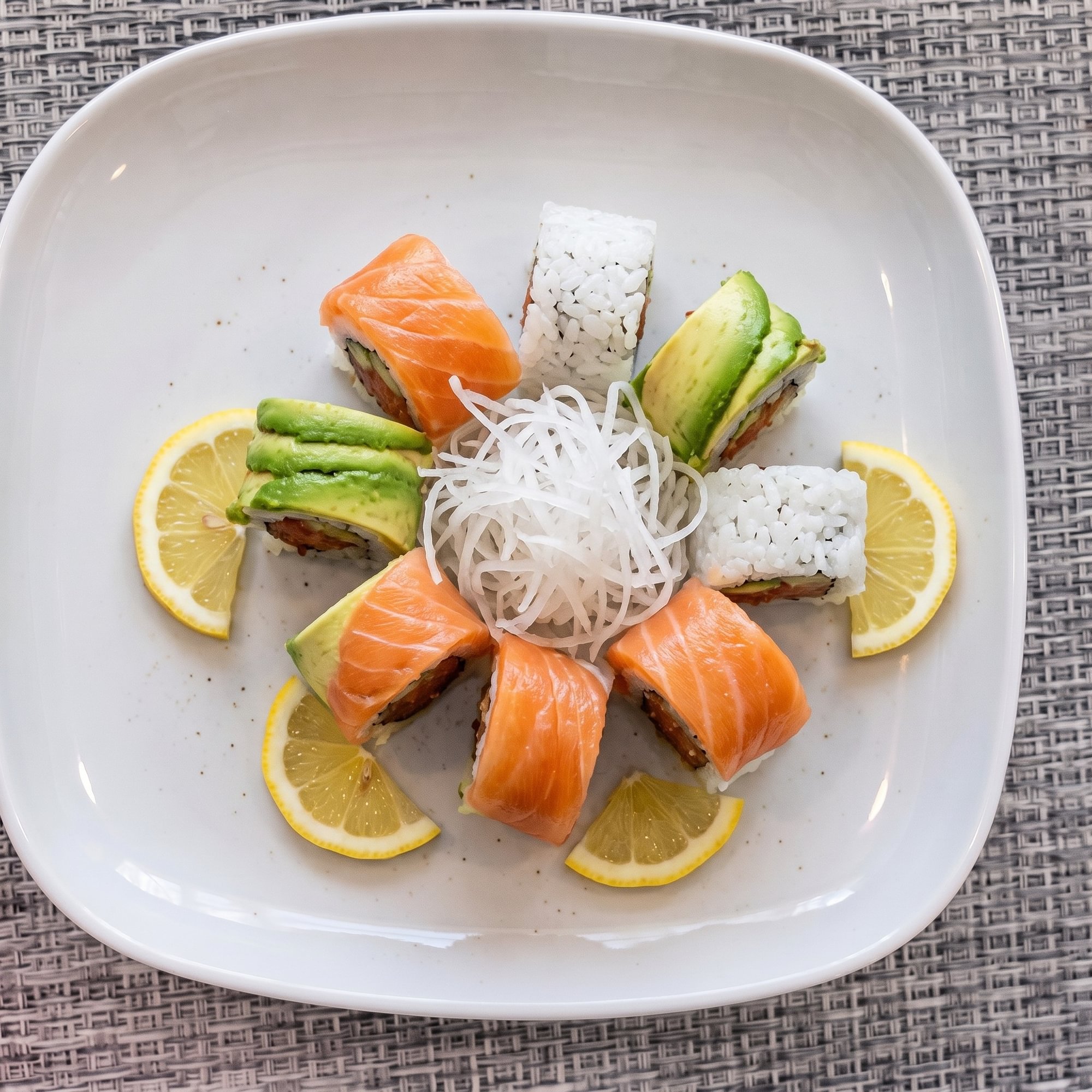 Salmon Delight Roll