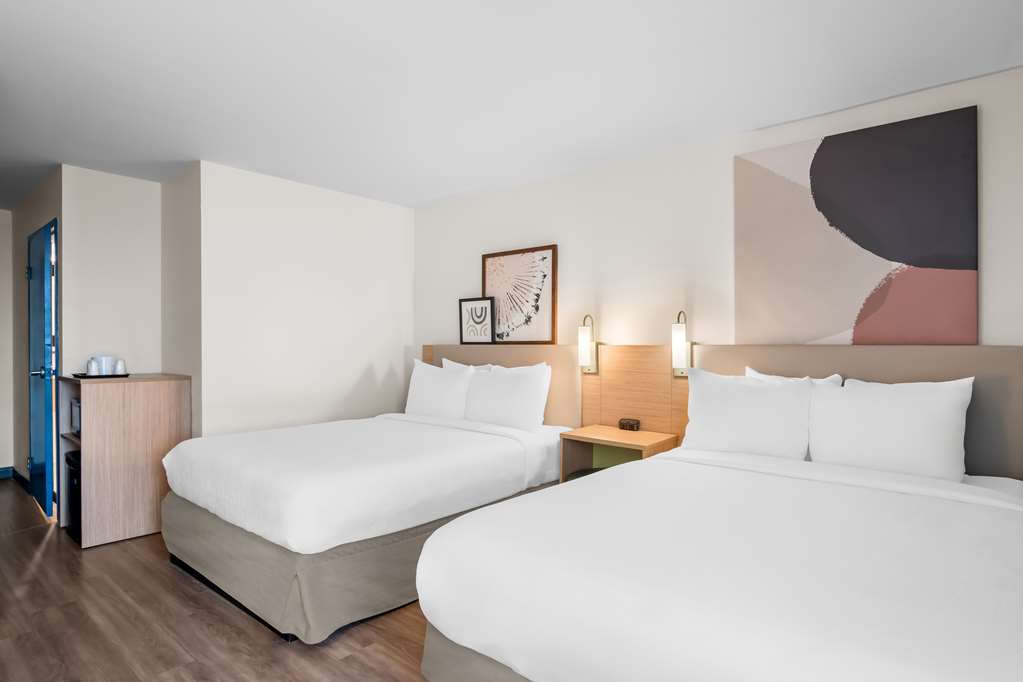 Spark by Hilton Richardson Dallas Image