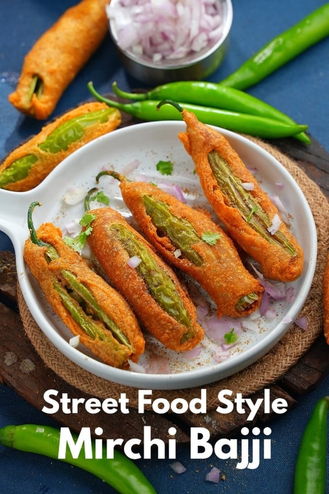 Mirch Bajji (4pc) (Andhra Style Mirapakaya Bajji)