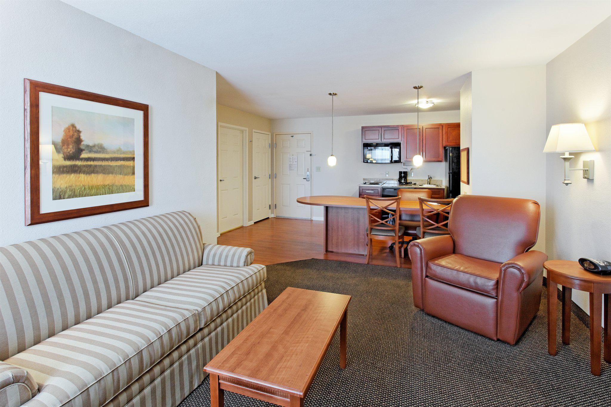 Candlewood Suites Cape Girardeau Photo