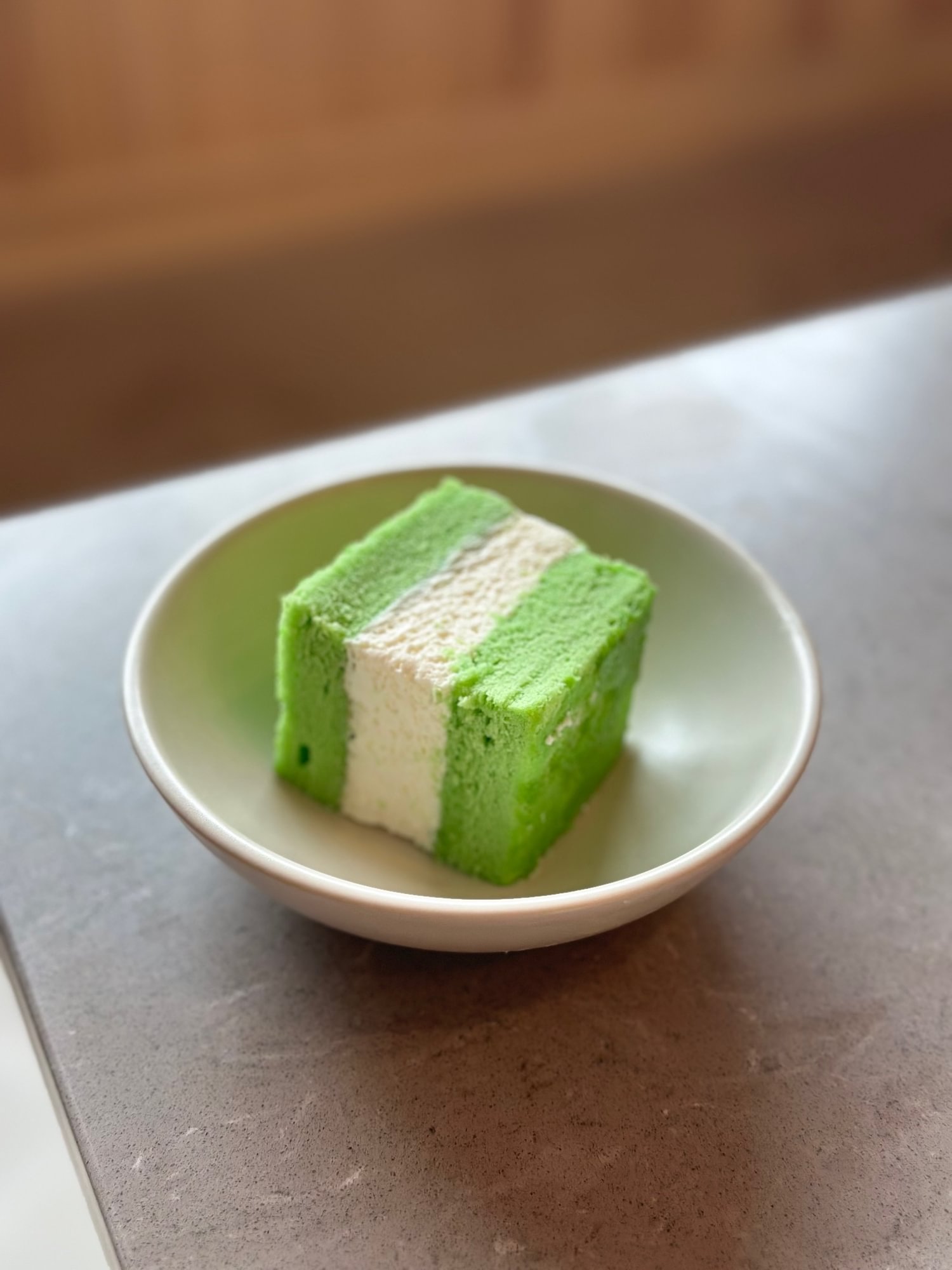 Pandan Chiffon Cake