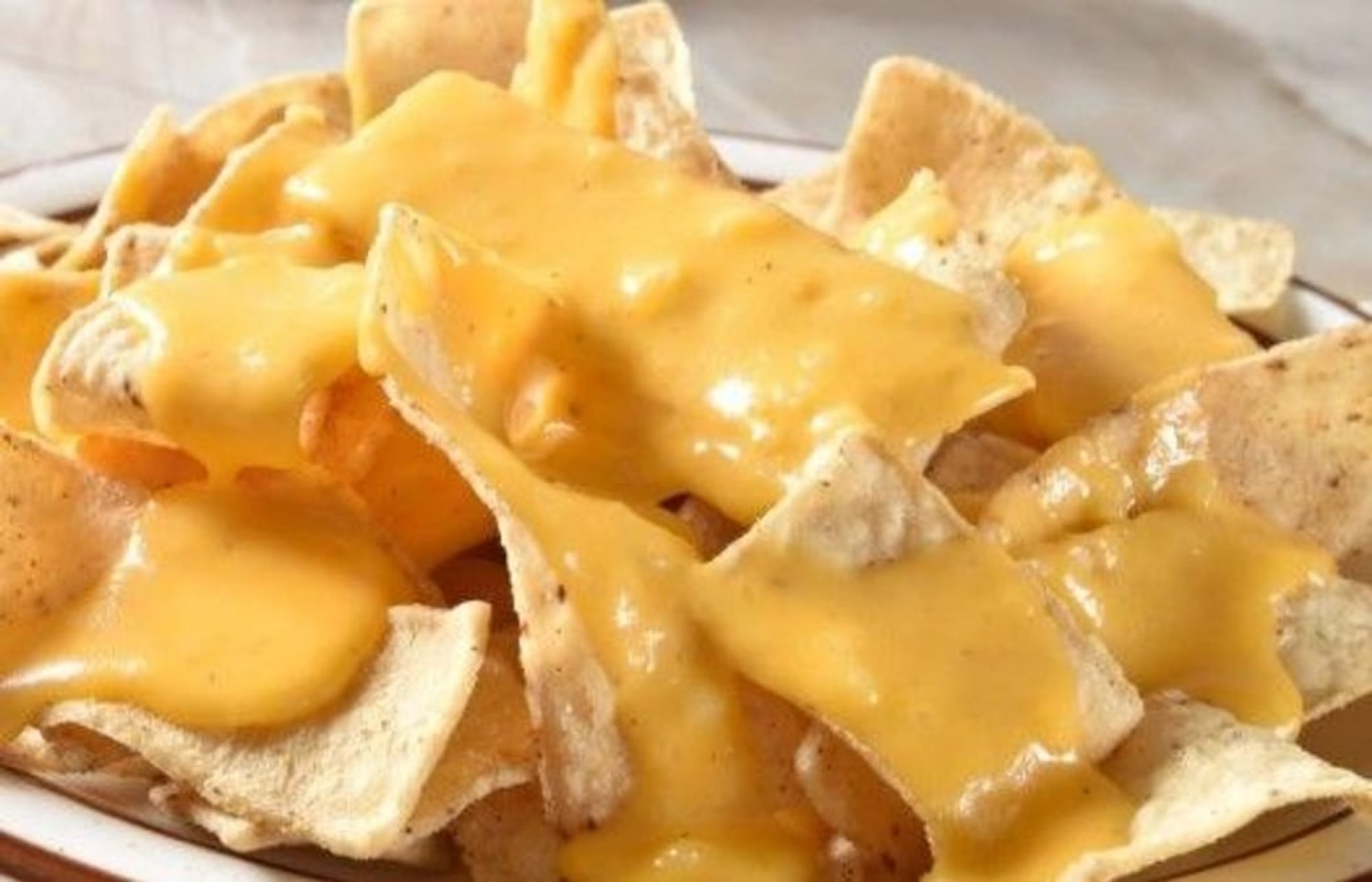 Cheesy Nachos
