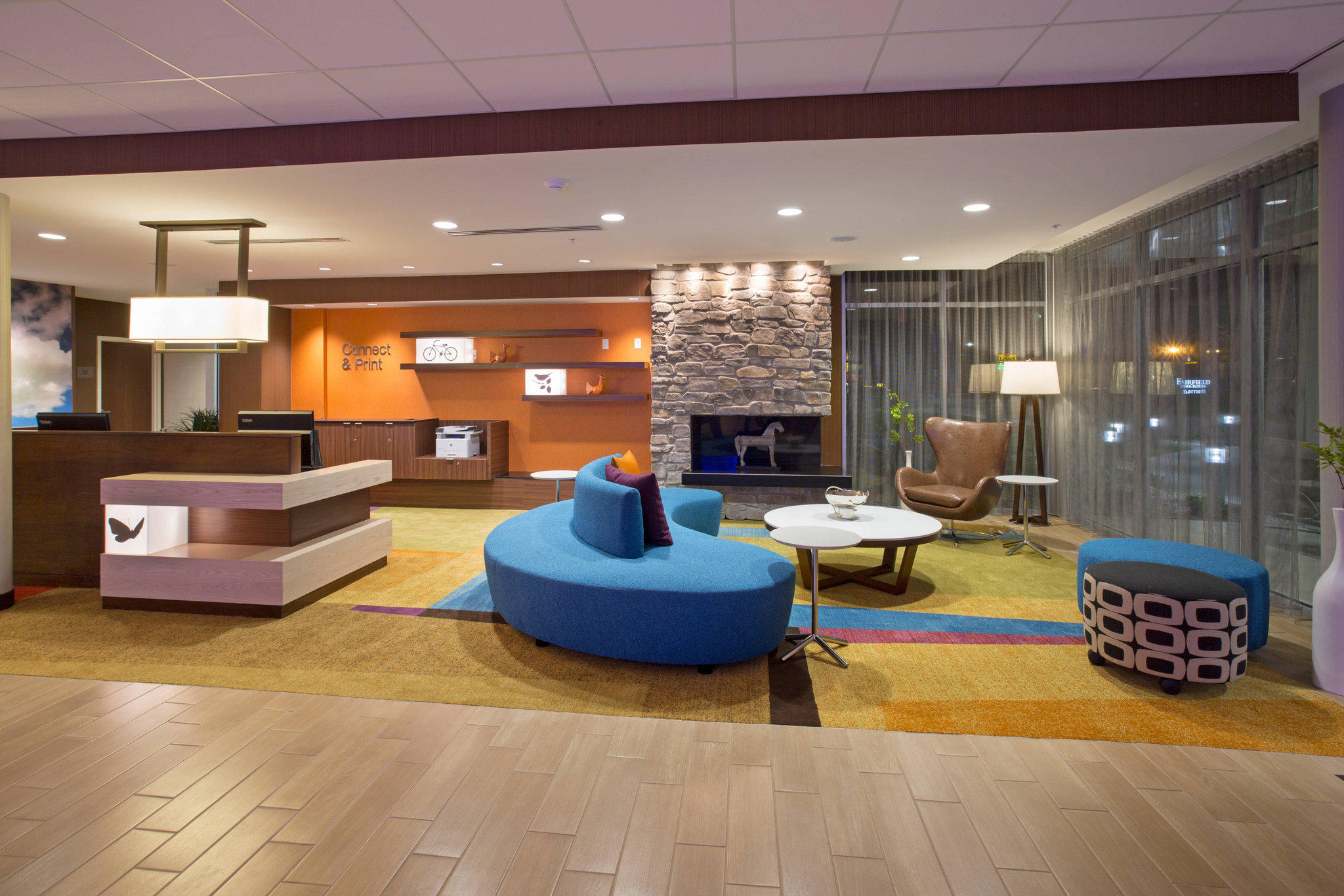 Fairfield Inn & Suites by Marriott Burlington Photo