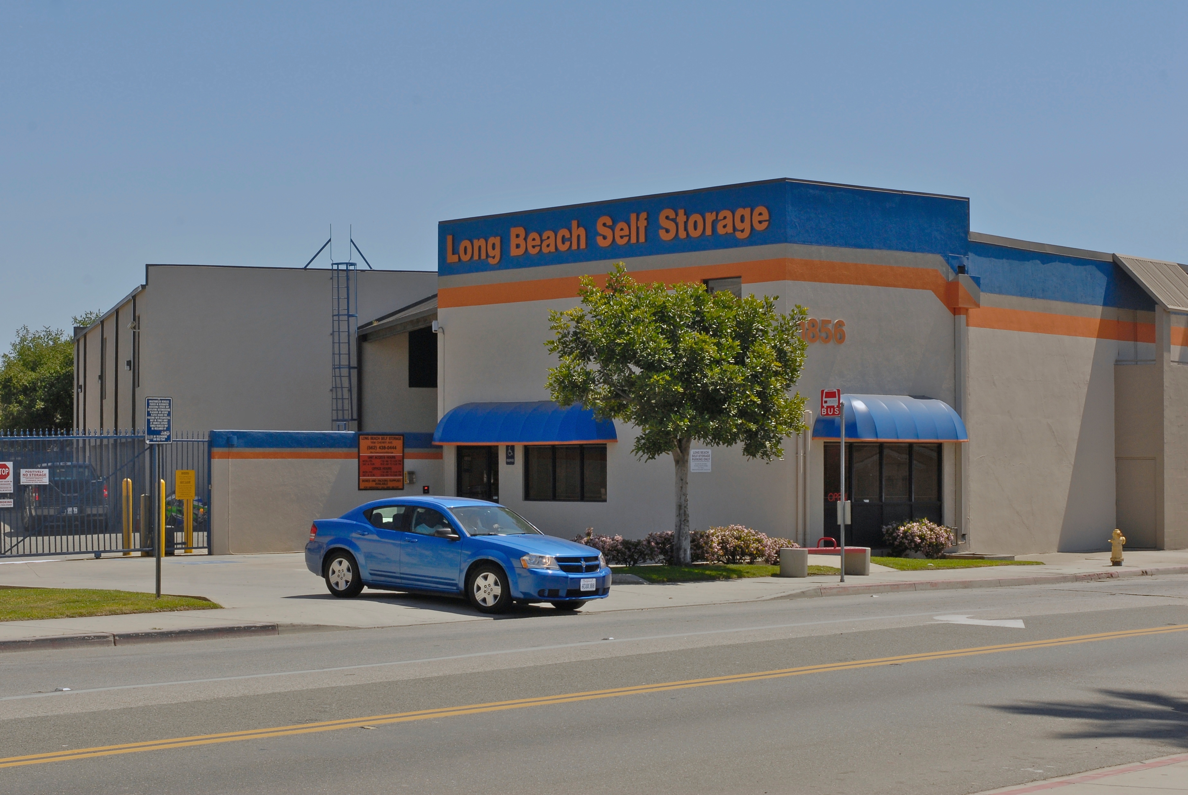 Long Beach Self Storage Photo