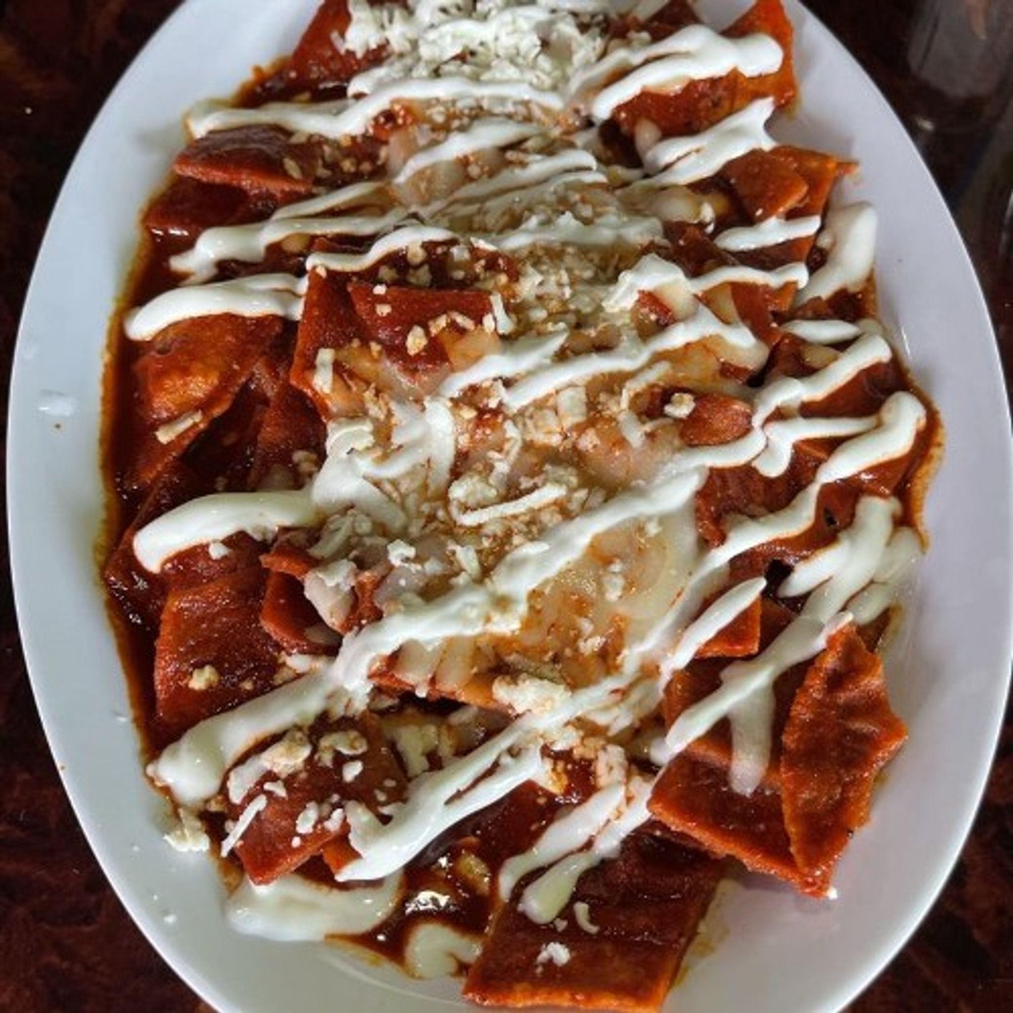 Pollo Chilaquiles Rojos