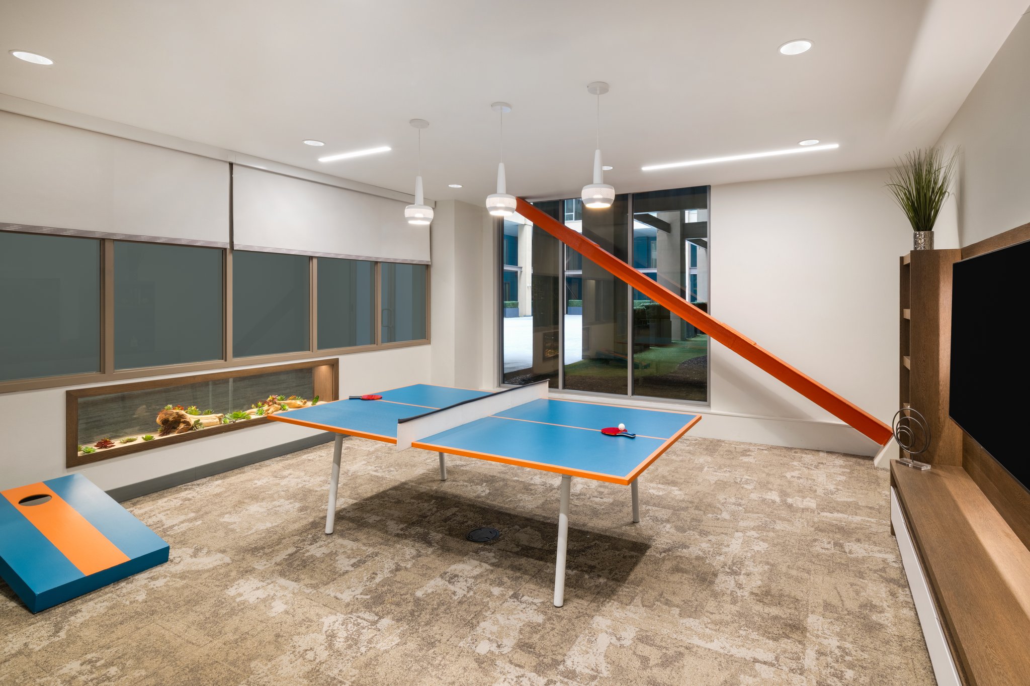 EVEN Hotel Pittsburgh Downtown by IHG Image