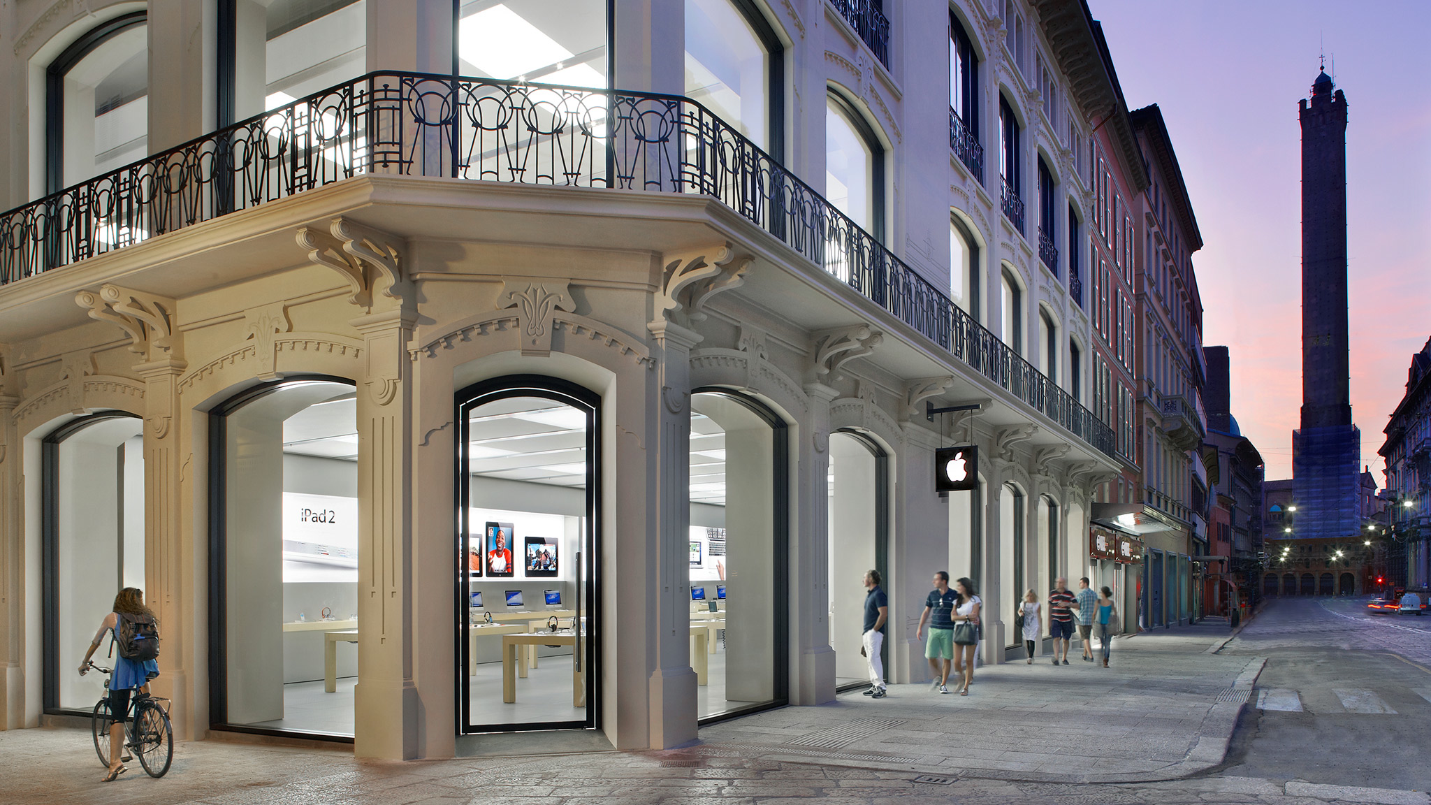 Images Apple Via Rizzoli