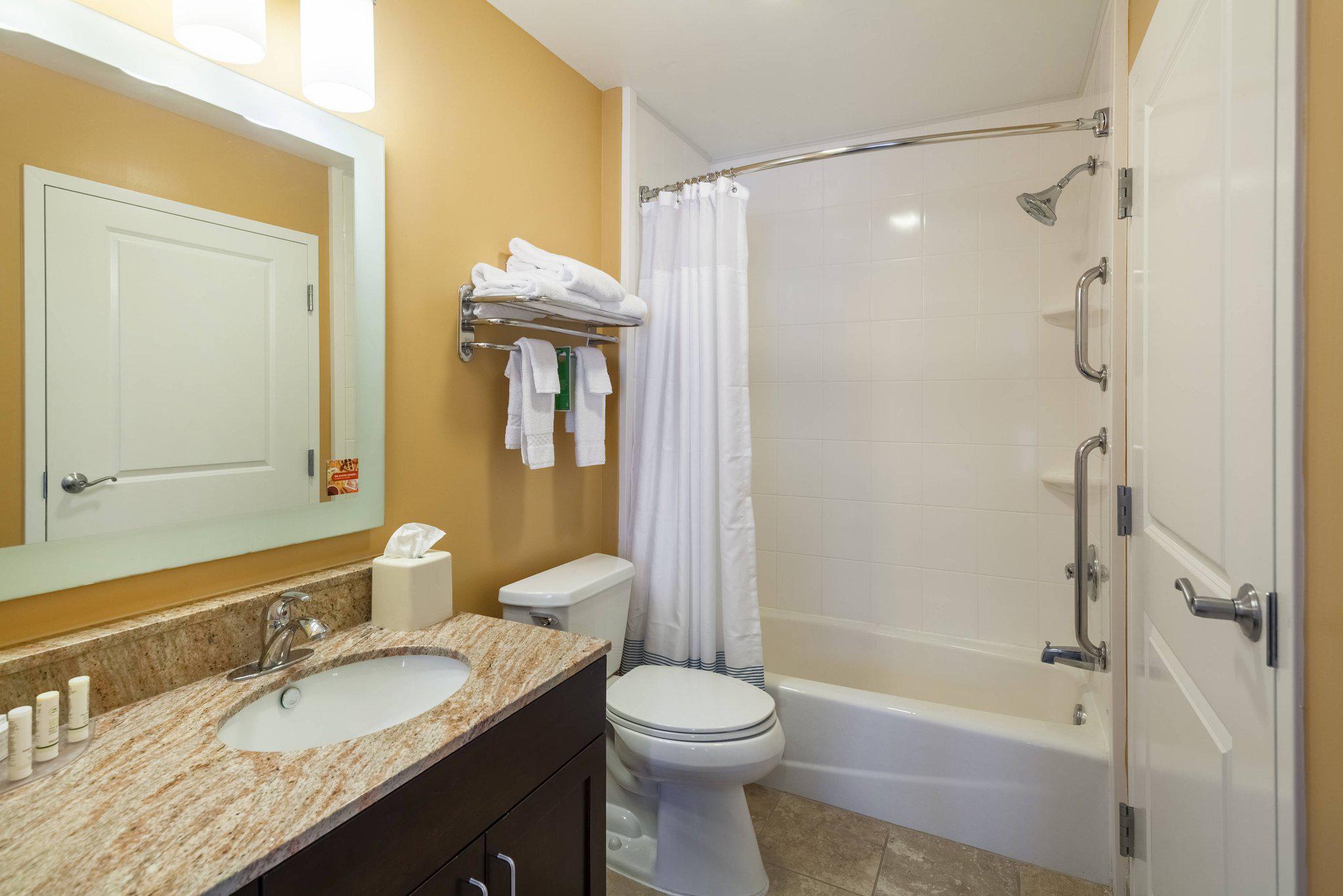 TownePlace Suites by Marriott Jacksonville Butler Boulevard Photo