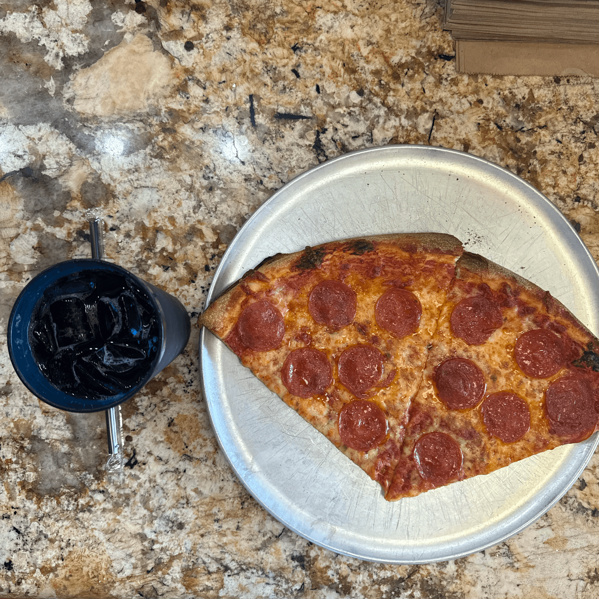 2 Slices and a Drink
