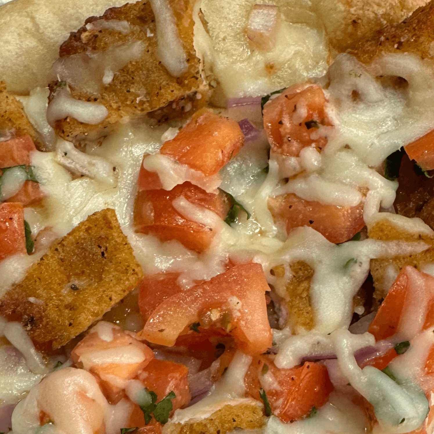 Chicken & Tomatoes Pizza