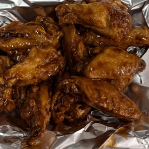 12 Wings - Comment Flavor (s) - BBQ, Bufalo, Garlic Parm, Honey BBQ, Hot, Mild, Old Bay, Sweet Re...