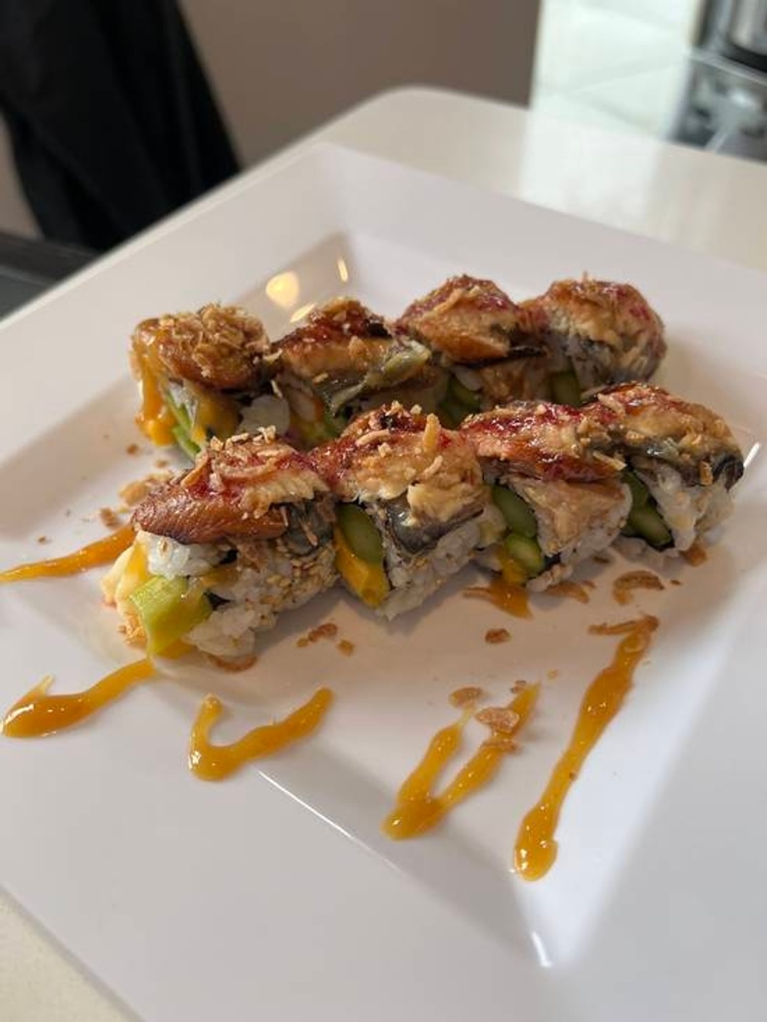 Mango Tokyo Maki