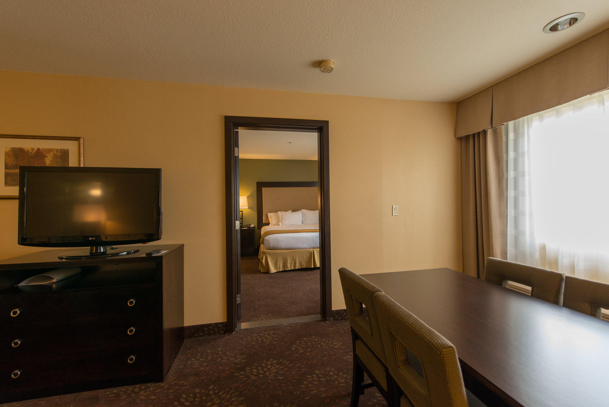 Holiday Inn Express Portland East - Troutdale Photo