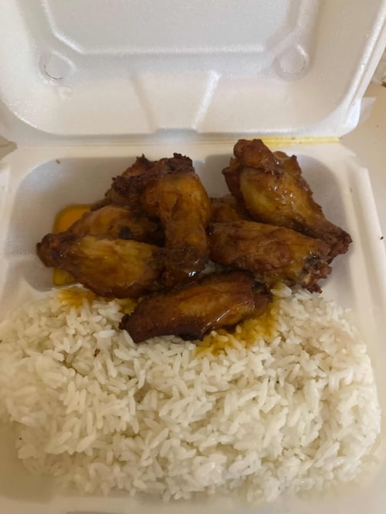 Wings and White Rice with Drink (Available 11 - 3 M-F)
