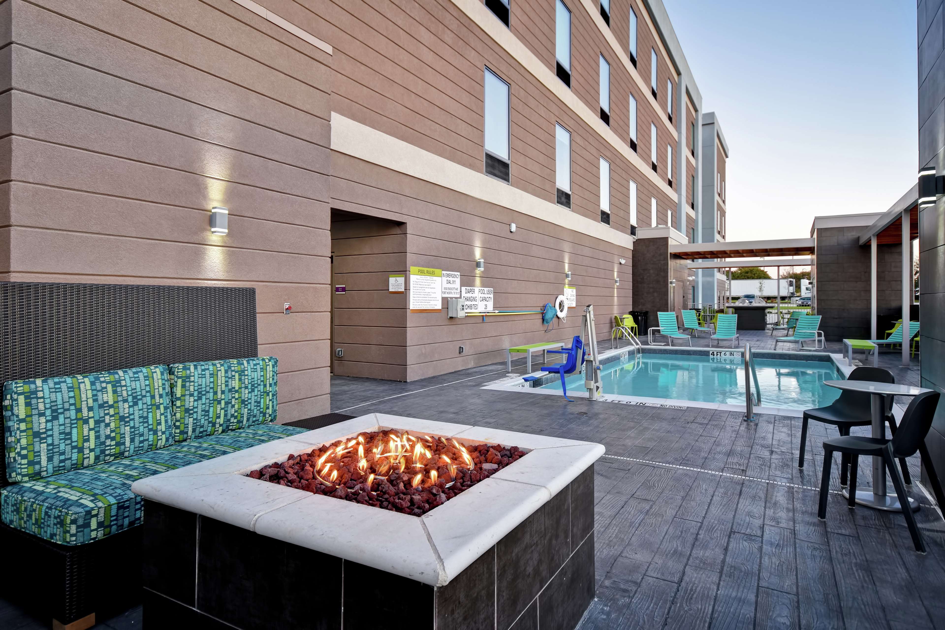 Home2 Suites by Hilton Fort Worth Fossil Creek Photo