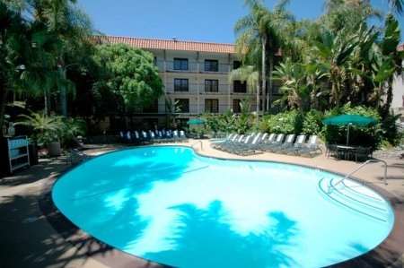 Radisson Suites Hotel Anaheim - Buena Park Photo