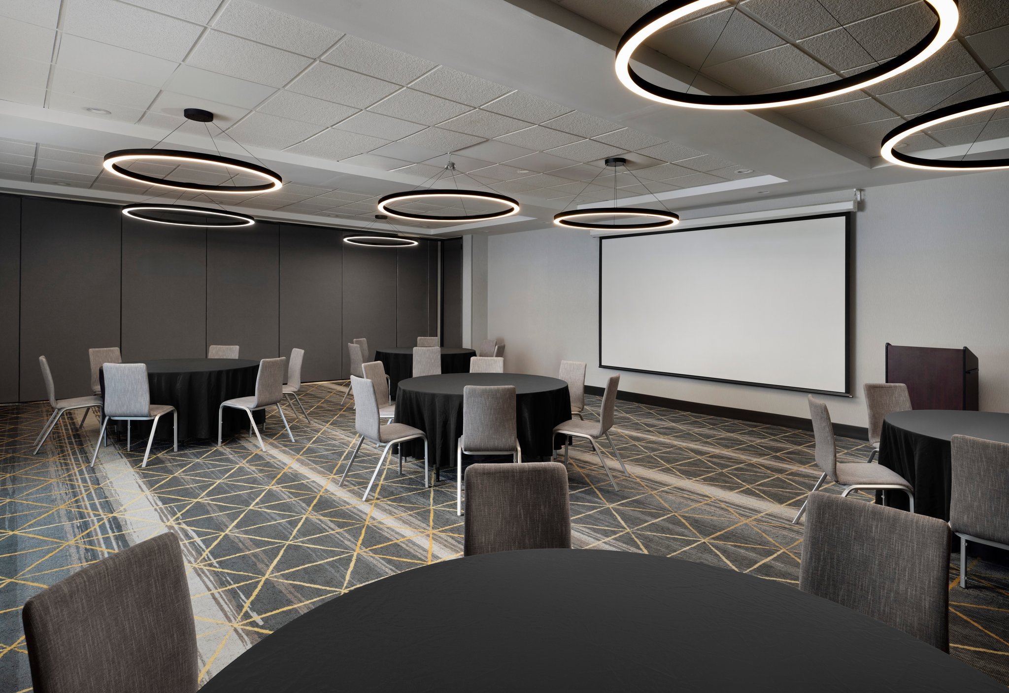 Holiday Inn Meridian E - I 20/I 59 by IHG Image