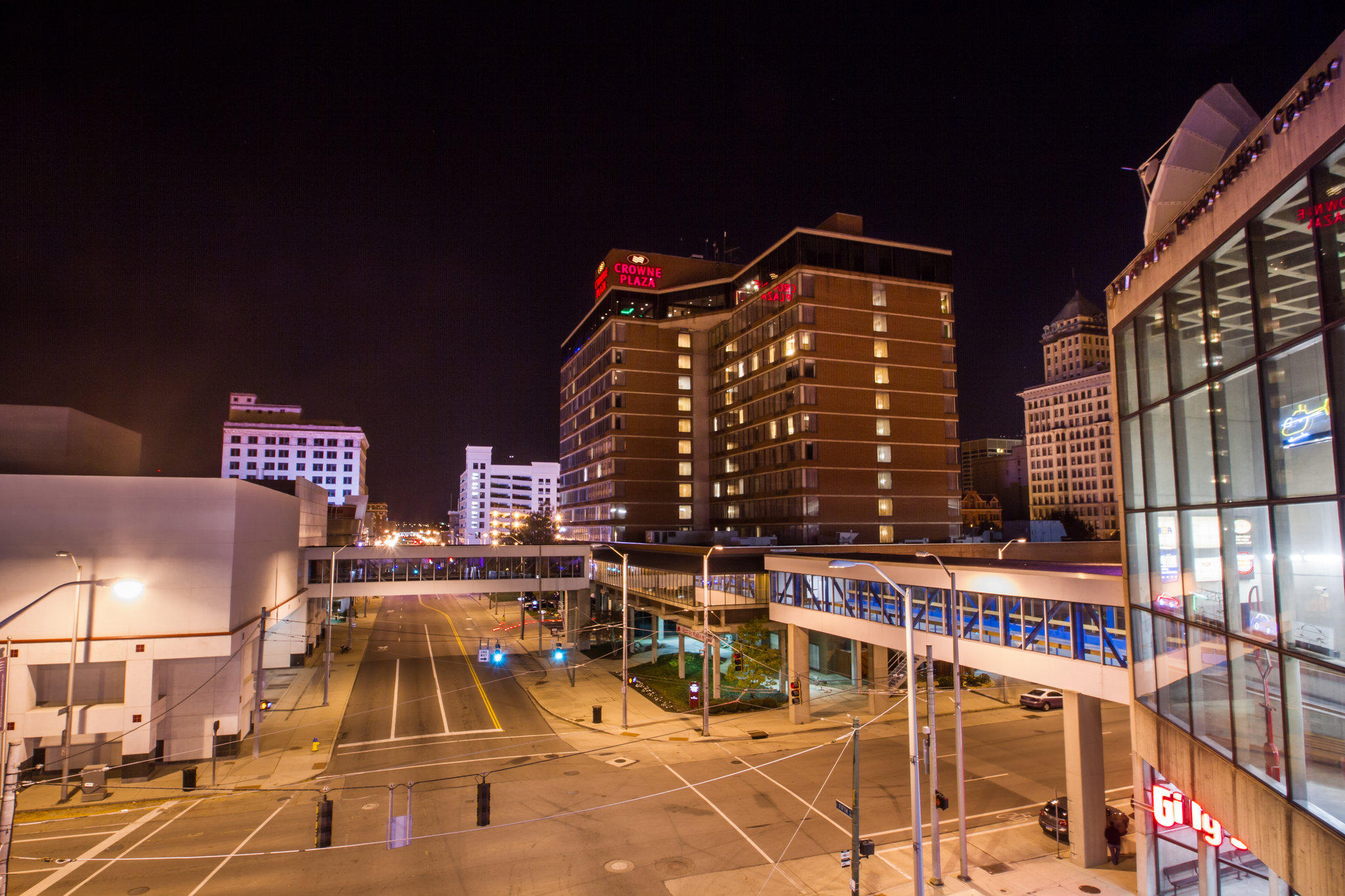 Crowne Plaza Dayton Photo