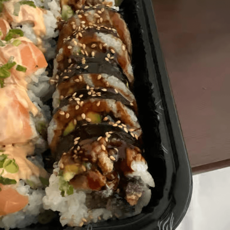 Salmon Skin Roll