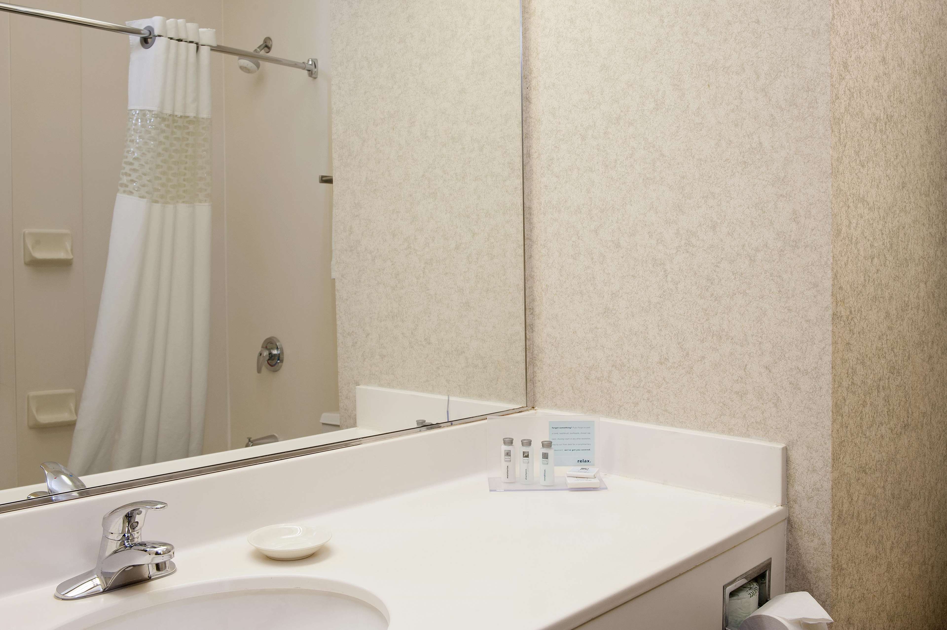 Hampton Inn & Suites Chicago/Lincolnshire Photo