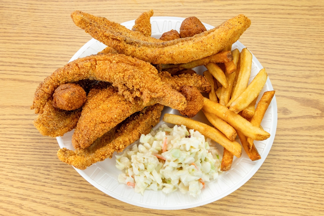 5 Piece Fried Catfish Dinner