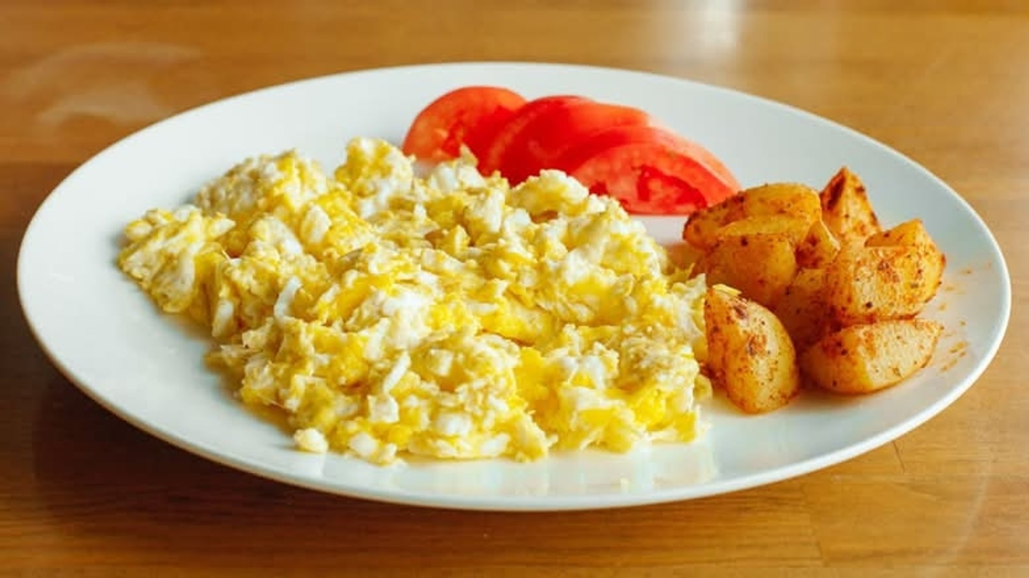 Turkish Scrambled Eggs (Menemen)