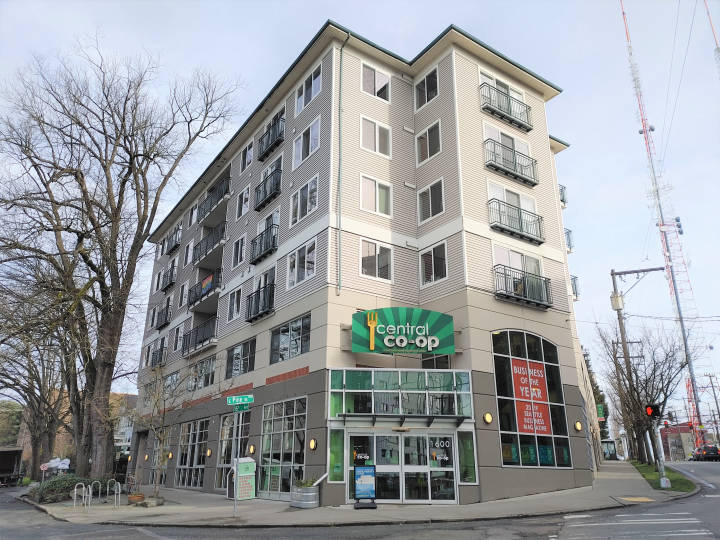 Madison Crossing Apartments Image