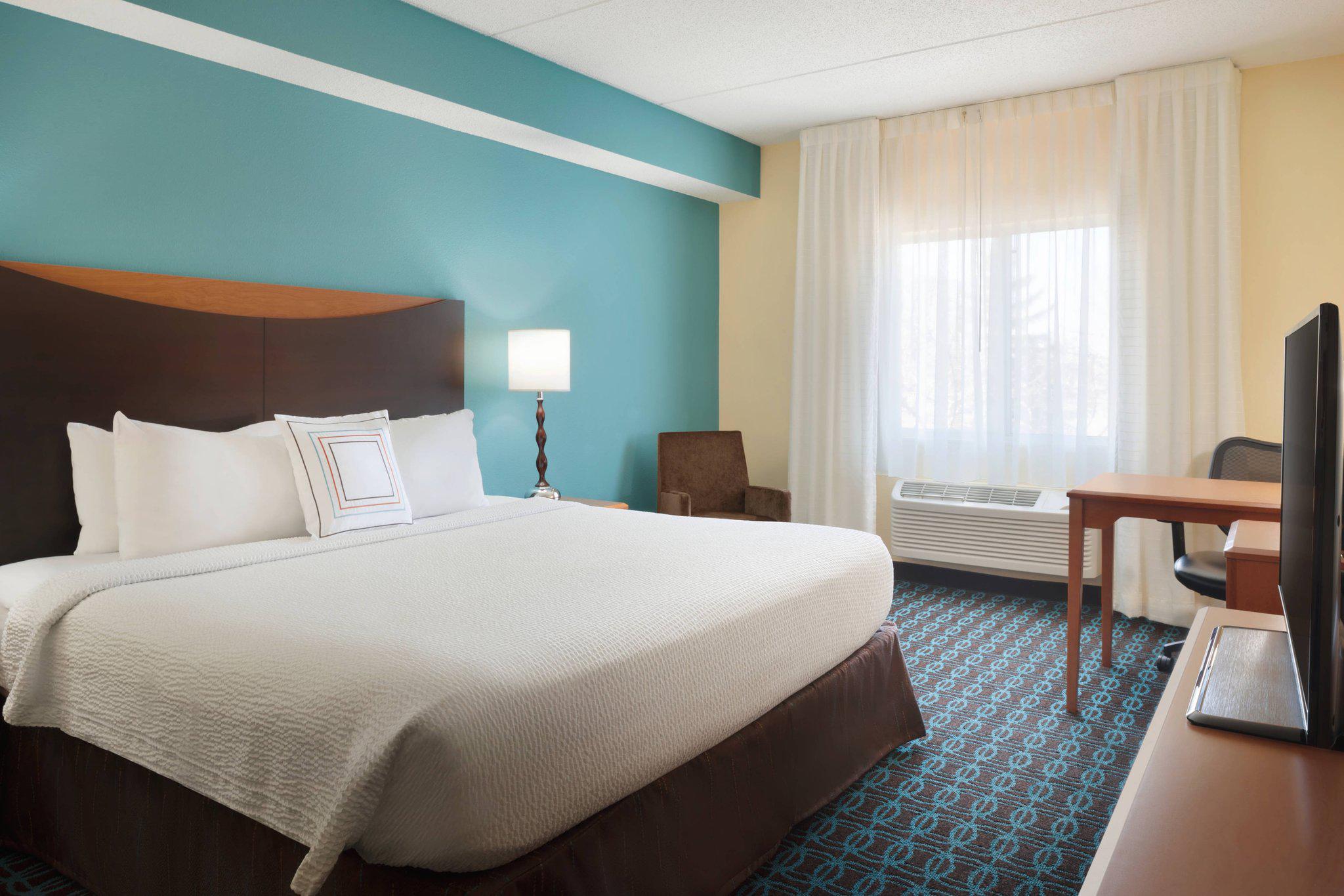 Fairfield Inn & Suites by Marriott Minneapolis Bloomington/Mall of America Photo